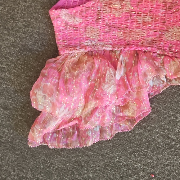 Tularosa Pink Ruffled Top - Picture 2 of 5